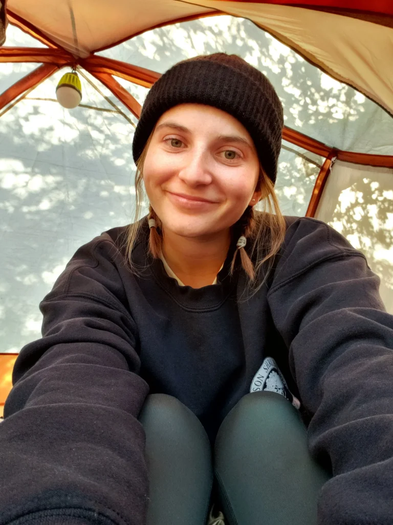 Makayla “Mak” Dempsey